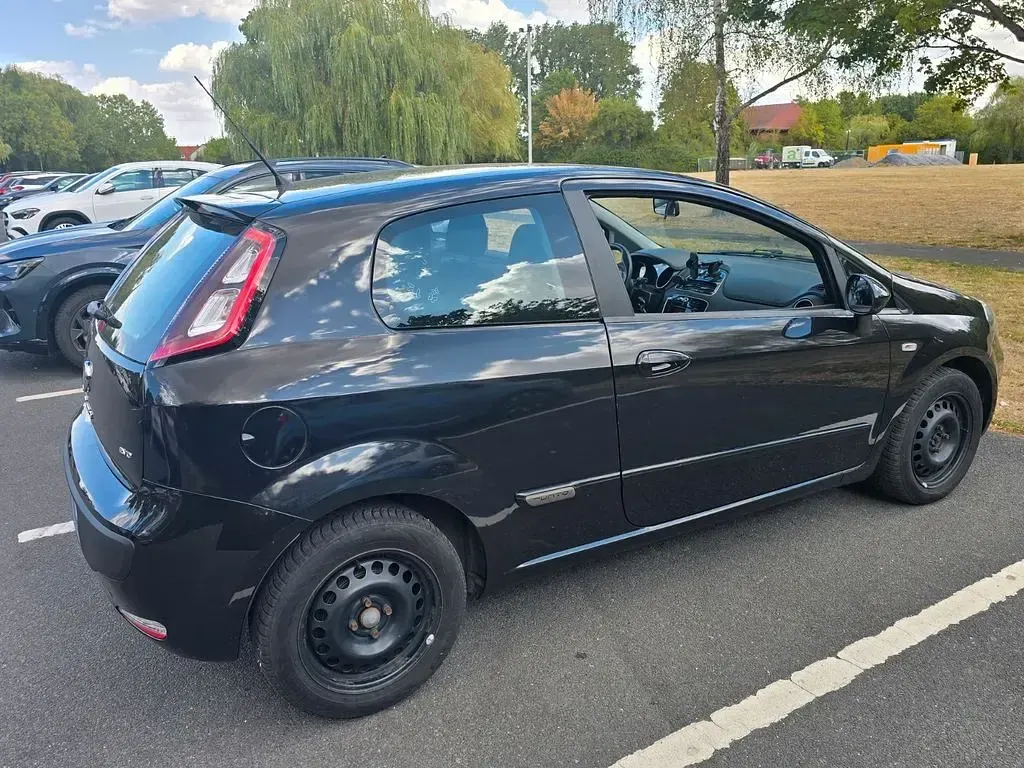 Gebraucht Fiat Punto Evo 105 PS (77 kW) 2010 Schwarz Kleinwagen