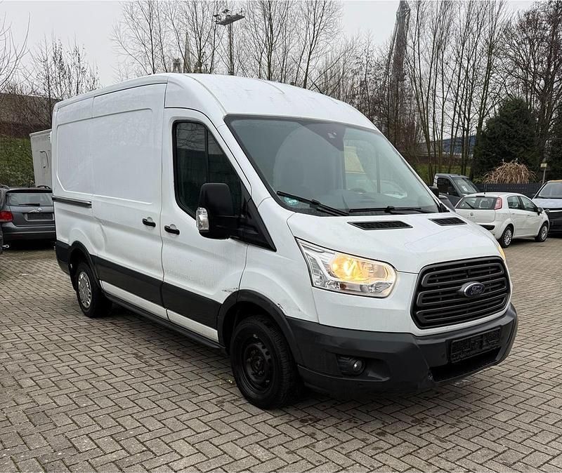 Gebraucht Ford Transit 125 PS (91 kW) 2015 Weiß Van / Kleinbus
