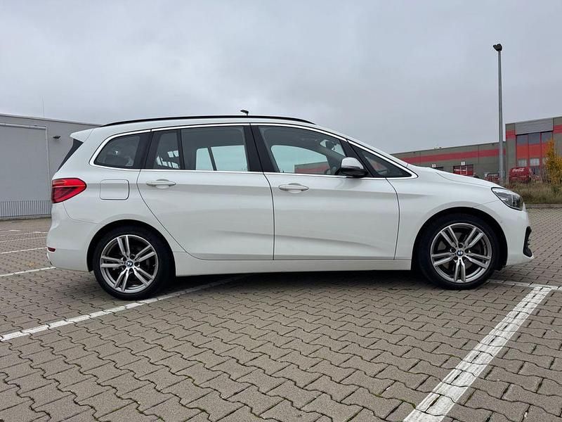 Gebraucht BMW 220 Gran Tourer 190 PS (139 kW) 2019 Weiß Van / Kleinbus