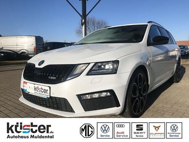 Weiß Gebraucht 2018 Skoda Octavia RS Limousine | 19.290 € (Teuer) - Bild 1/4