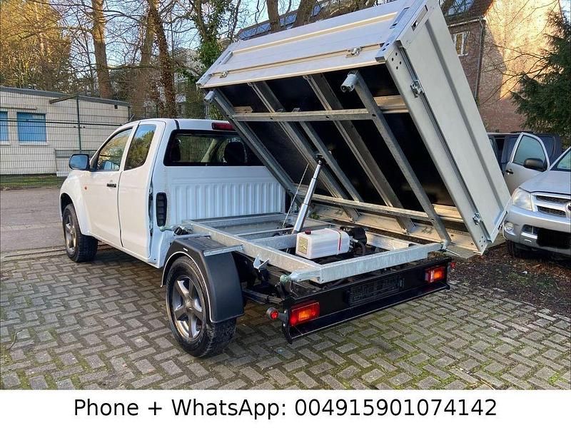 Gebraucht Isuzu D-Max 163 PS (119 kW) 2014 Silber metallic Abholung