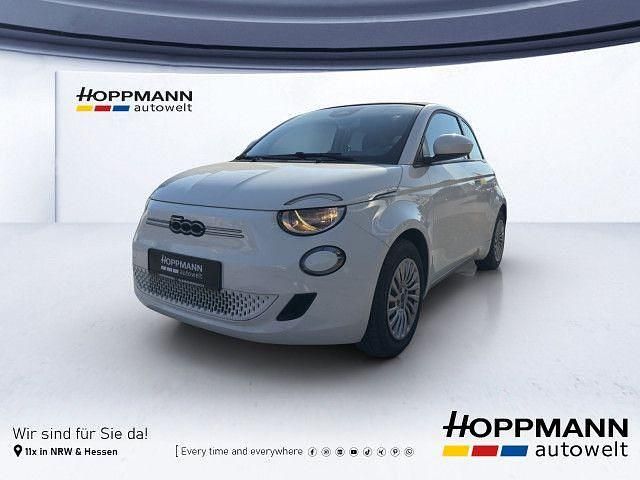 Weiß Gebraucht 2023 Fiat 500e La Prima Cabrio | 22.990 € (Fairer Preis) - Bild 1/4