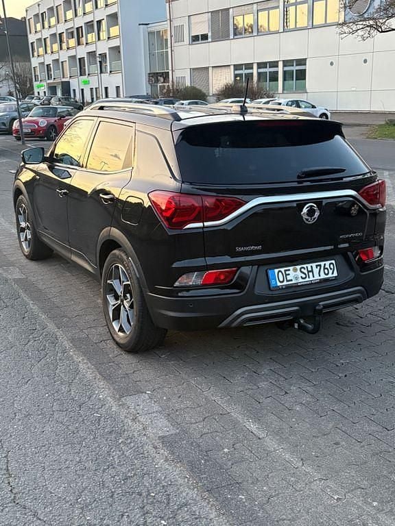 Schwarz Gebraucht 2019 Ssangyong Korando Sapphire SUV | 17.990 € (Fairer Preis) - Bild 1/4