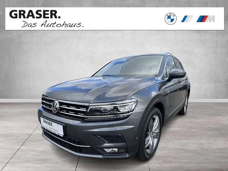 Grau Gebraucht 2018 VW Tiguan Highline SUV | 27.900 € (Fairer Preis) - Bild 1/4