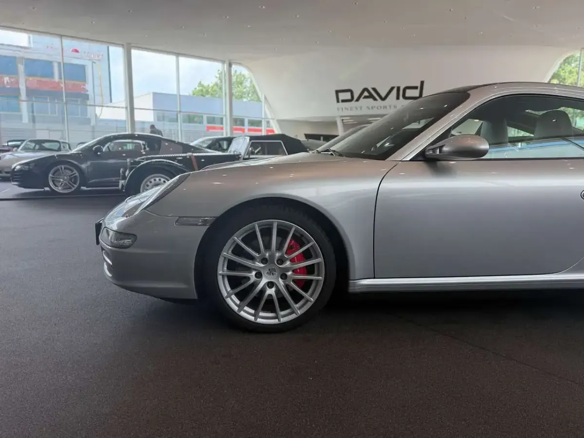 Gebraucht Porsche 997 355 PS (261 kW) 2007 Arktissilbermetallic Coupé