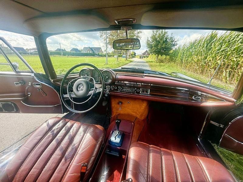 Gebraucht Mercedes 280 SE 200 PS (147 kW) 1971 Schwarz Coupé