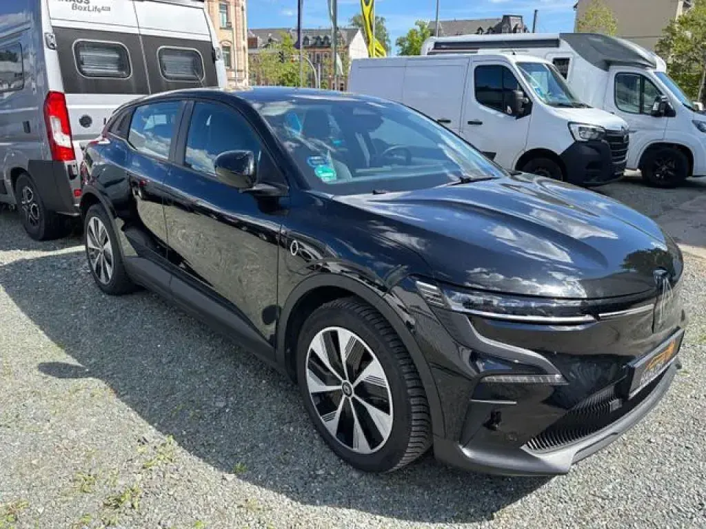 Gebraucht Renault Mégane 96 kW (131 PS) 2022 Schwarz Limousine