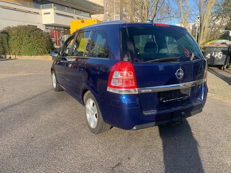 Gebraucht Opel Zafira 125 PS (91 kW) 2008 Blau Van / Kleinbus