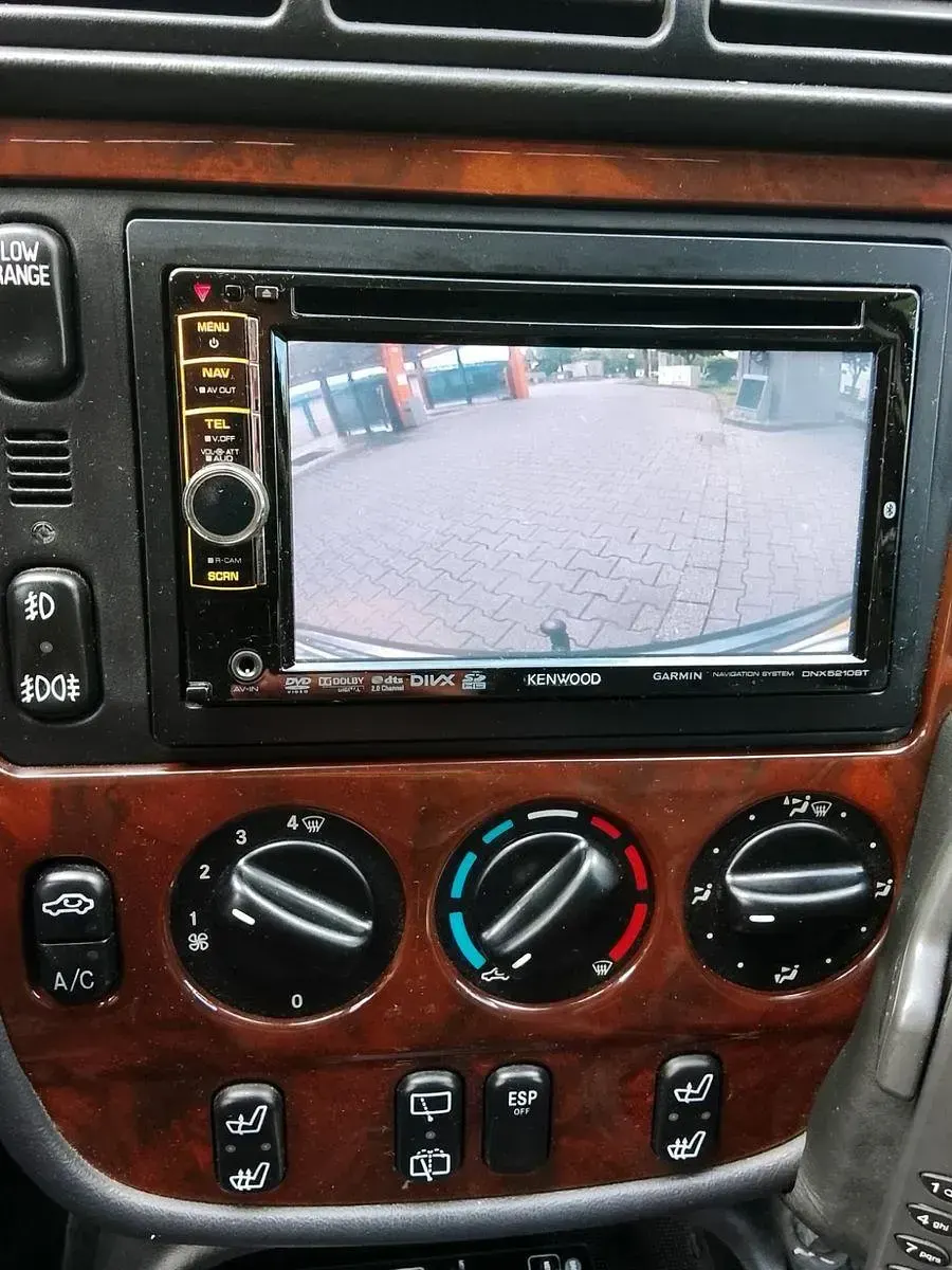 Używany Mercedes ML430 272 KM (200 kW) 2000 Czarny SUV