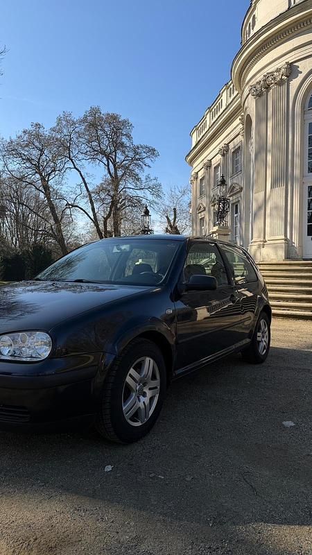 Gebraucht VW Golf 75 PS (55 kW) 2001 Schwarz Coupé