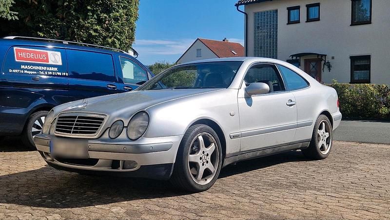 Silber Gebraucht 1998 Mercedes CLK320 Coupé | 2.899 € (Guter Preis) - Bild 1/1