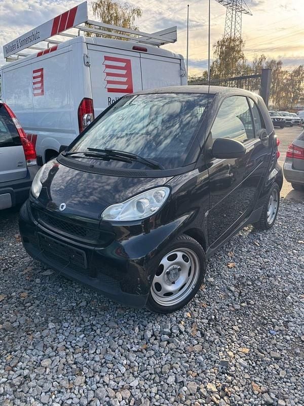 Gebraucht Smart ForTwo Coupé 61 PS (44 kW) 2010 Schwarz Coupé