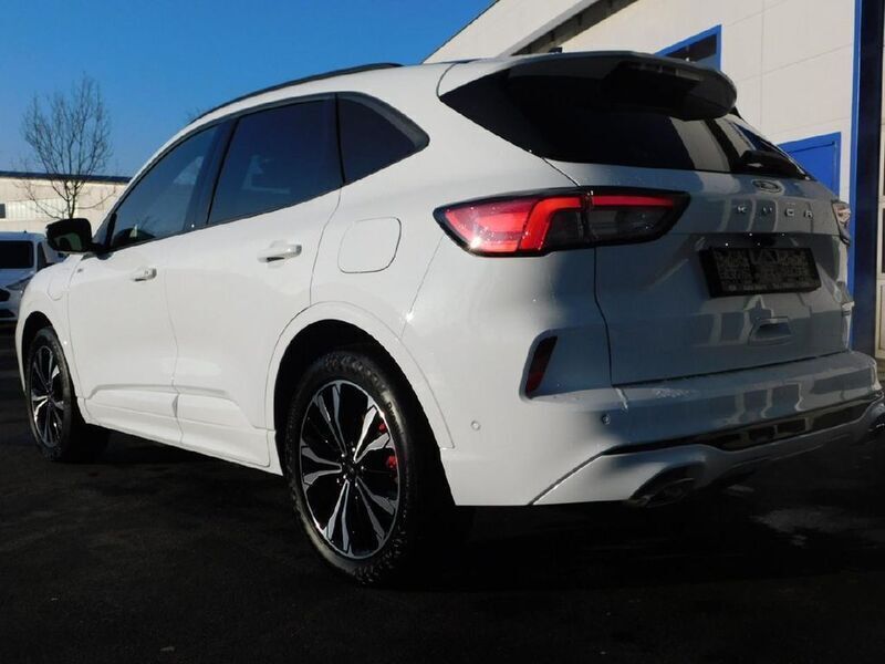 Gebraucht Ford Kuga ST-Line X 152 PS (111 kW) 2022 Weiß SUV