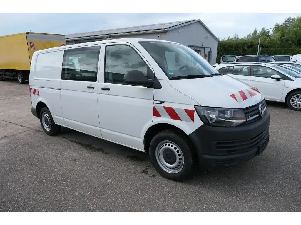 Gebraucht VW T6 150 PS (110 kW) 2016 Weiss Van