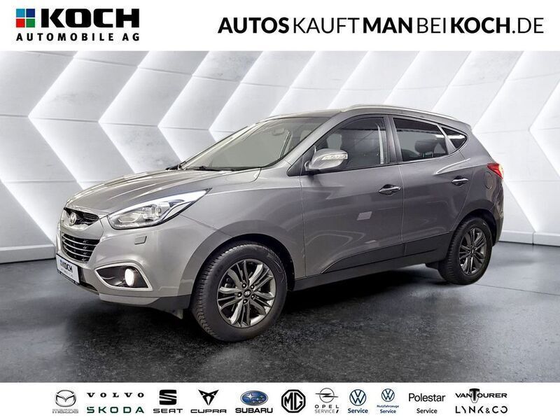 Grau Gebraucht 2015 Hyundai ix35 Trend SUV | 14.990 € (Etwas zu teuer) - Bild 1/4