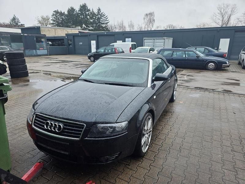 Schwarz Gebraucht 2005 Audi A4 Cabriolet Sport Cabrio | 2.500 € (Superpreis) - Bild 1/4