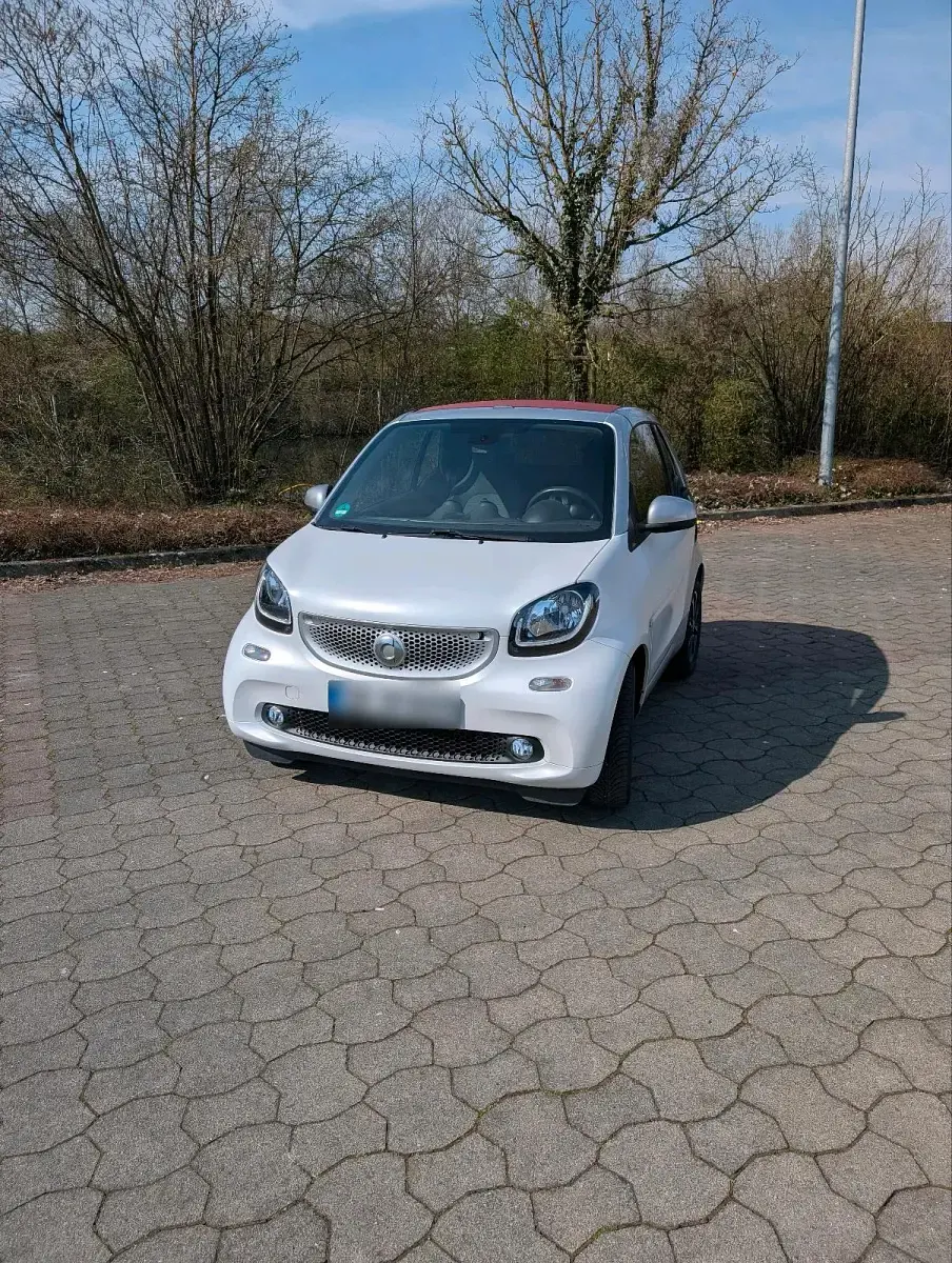 Gebraucht Smart ForTwo Cabrio Prime 90 PS (66 kW) 2017 Weiß Cabrio