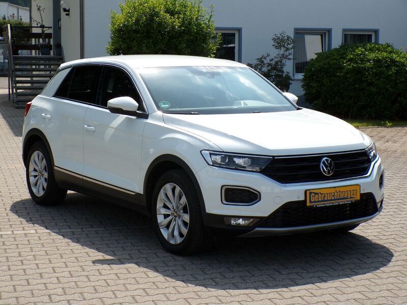 Weiß Gebraucht 2021 VW T-Roc Sportline SUV | 23.990 € - Bild 1/4