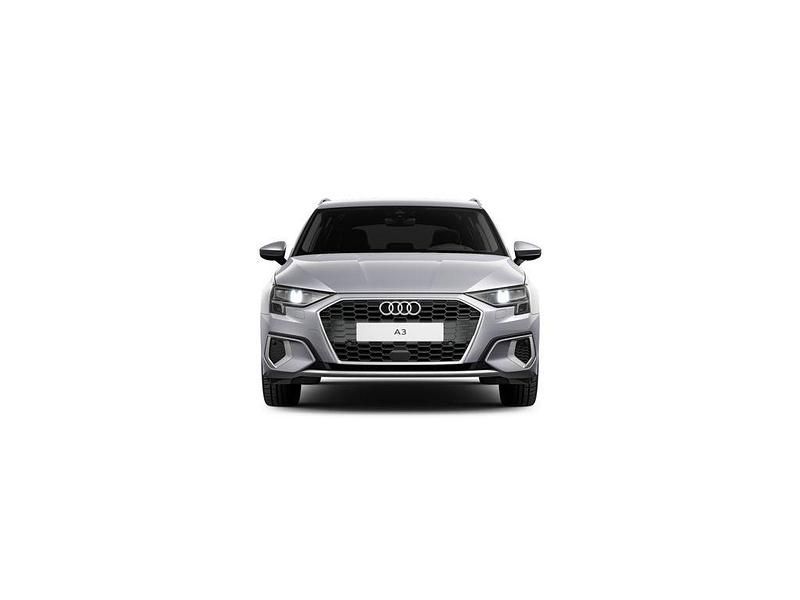Gebraucht Audi A3 Advanced Plus 150 PS (110 kW) 2023 Florettsilber metallic Limousine