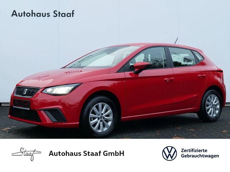 Pure rot Gebraucht 2022 Seat Ibiza Style Limousine | 16.990 € (Etwas zu teuer) - Bild 1/4