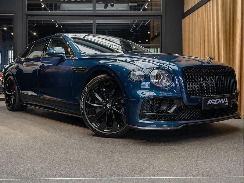 Blau Gebraucht 2022 Bentley Flying Spur Limousine | 179.995 € (Superpreis) - Bild 1/4