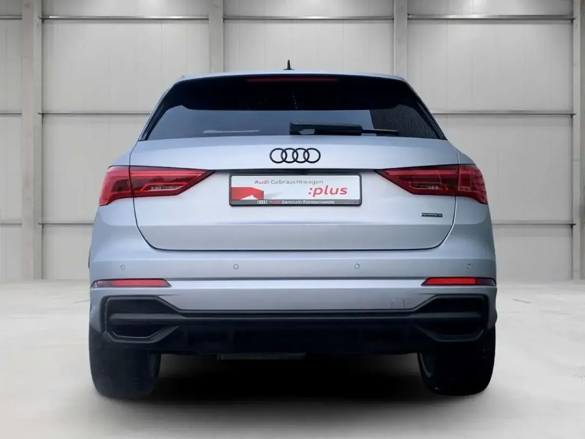 Gebraucht Audi Q3 Business 193 PS (141 kW) 2024 Weiß SUV