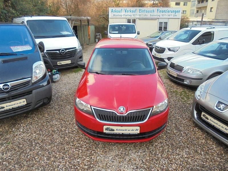 Gebraucht Skoda Rapid Active 90 PS (66 kW) 2015 Corridarot Limousine