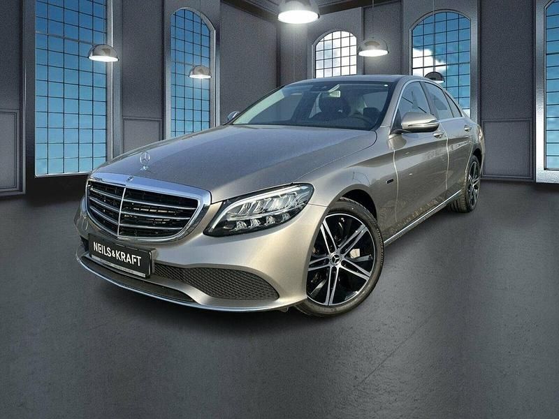 Gebraucht Mercedes C300e 320 PS (235 kW) 2020 Mojavesilber Limousine