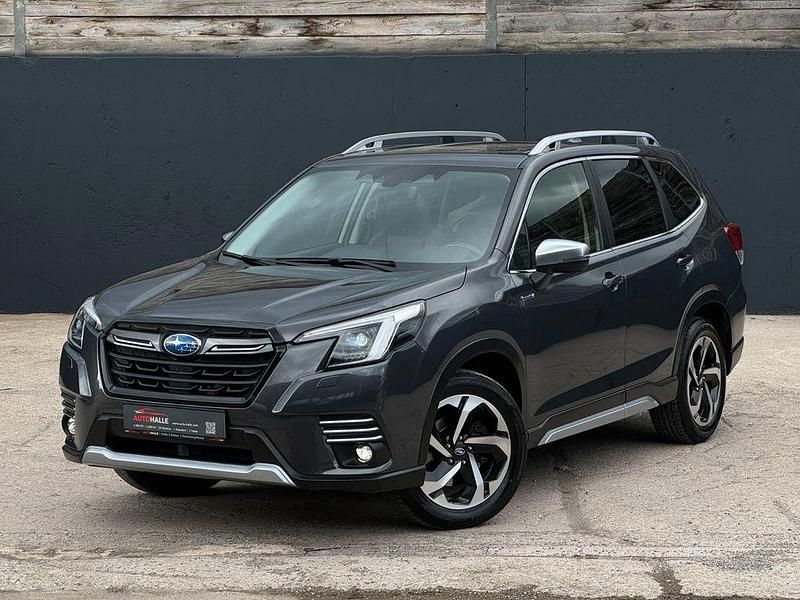 Magnetite grey Gebraucht 2023 Subaru Forester Platinum SUV | 32.990 € (Fairer Preis) - Bild 1/4