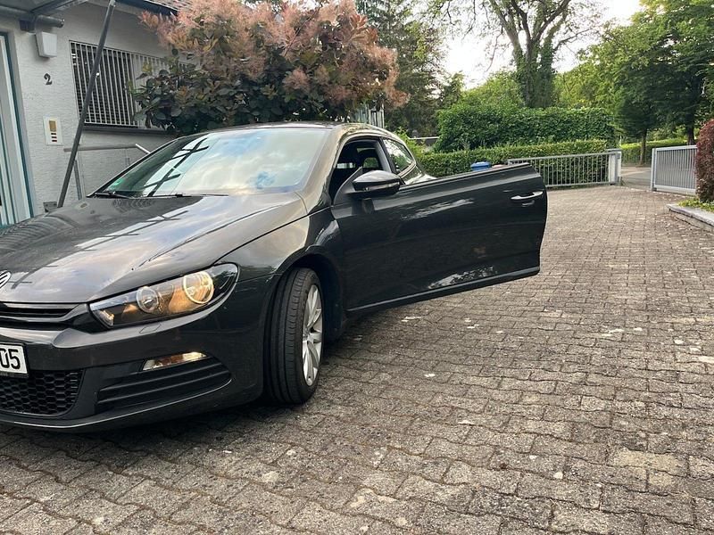 Schwarz Gebraucht 2010 VW Scirocco Coupé | 7.900 € (Superpreis) - Bild 1/4