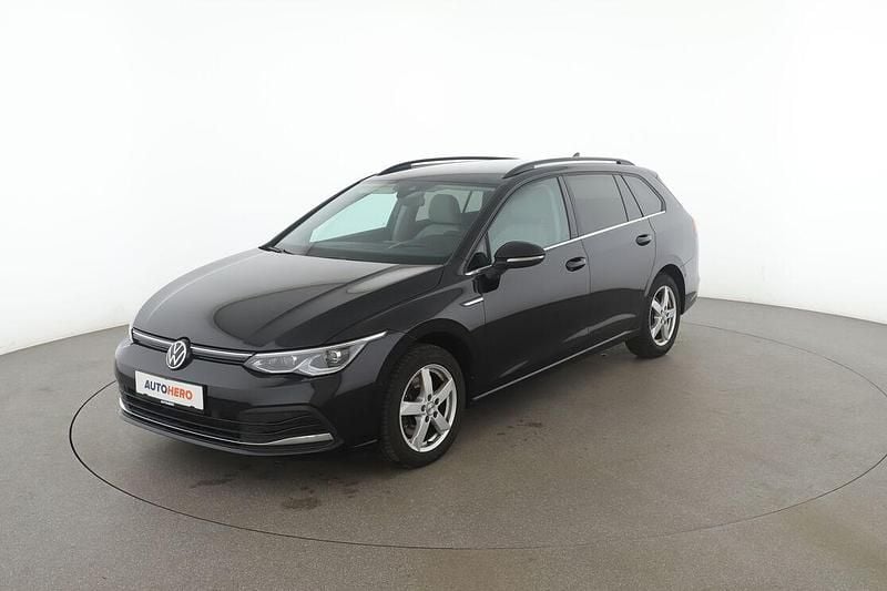 Schwarz Gebraucht 2021 VW Golf VIII Style Kombi | 21.680 € (Fairer Preis) - Bild 1/3
