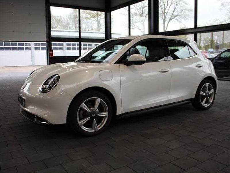 Second-hand Ora 03 125 kW (171 CP) 2023 Alb Hatchback