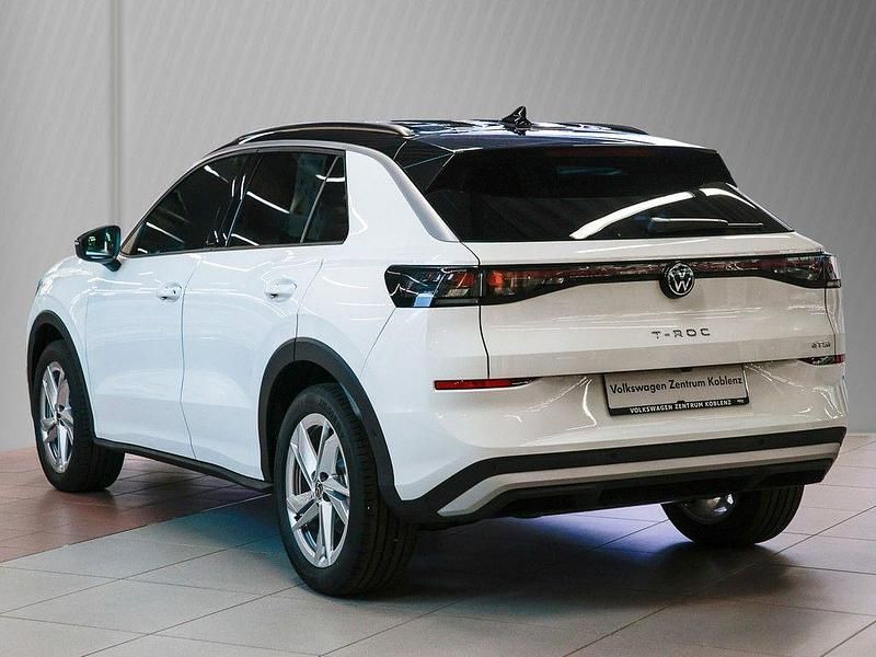 Neu VW T-Roc Style 150 PS (110 kW) 2026 Weiß SUV
