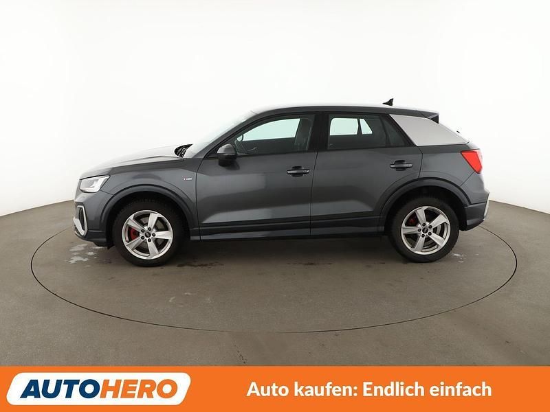 Gebraucht Audi Q2 S-Line 150 PS (110 kW) 2020 Grau SUV