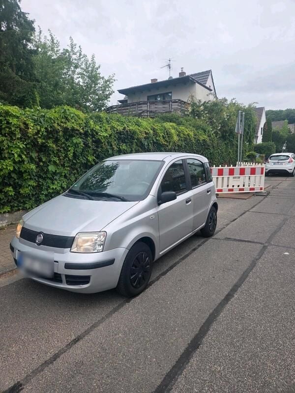 Grau Gebraucht 2009 Fiat Panda Kleinwagen | 1.100 € - Bild 1/4