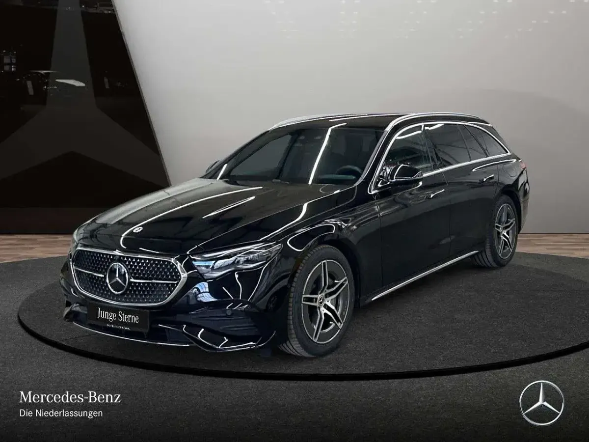Gebraucht Mercedes E300 AMG 197 PS (144 kW) 2025 Schwarz Limousine