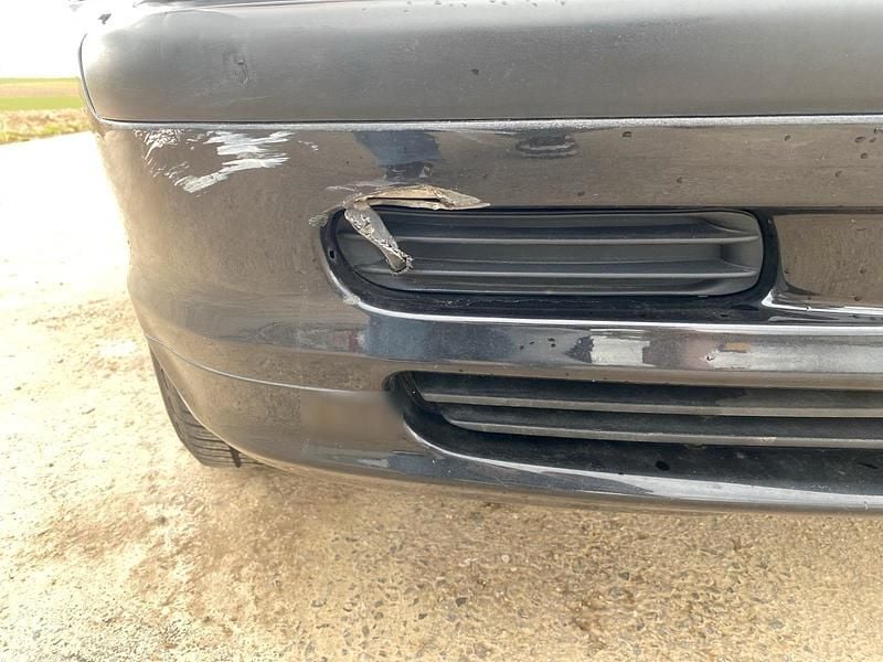 Gebraucht BMW 316 105 PS (77 kW) 2000 Schwarz Limousine