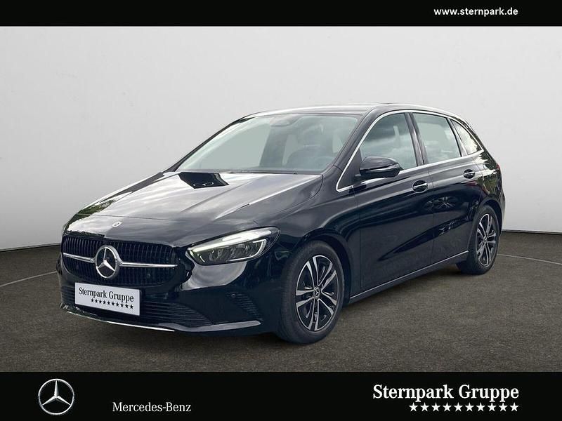 Unilack nachtschwarz Gebraucht 2024 Mercedes B180 Progressive Van / Kleinbus | 29.490 € (Fairer Preis) - Bild 1/4