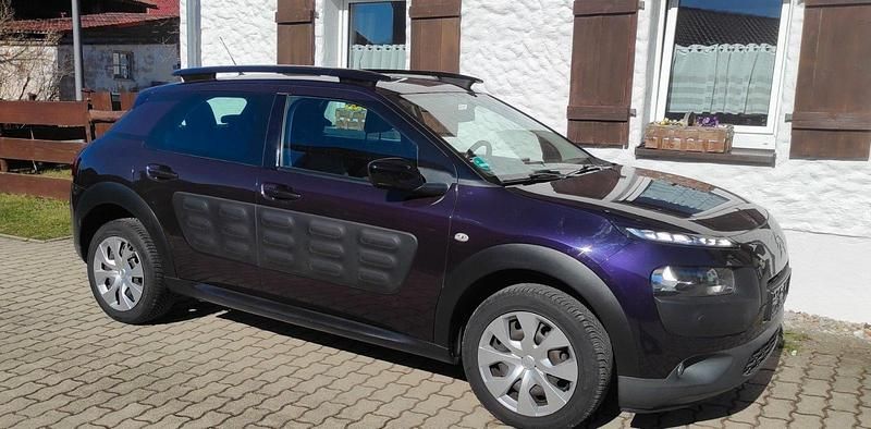 Gebraucht Citroën C4 Feel 110 PS (80 kW) 2015 Violet SUV