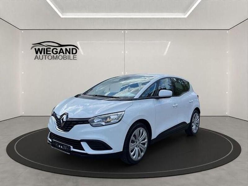 Gebraucht Renault Scénic IV Life 116 PS (85 kW) 2017 Weiß Van / Kleinbus