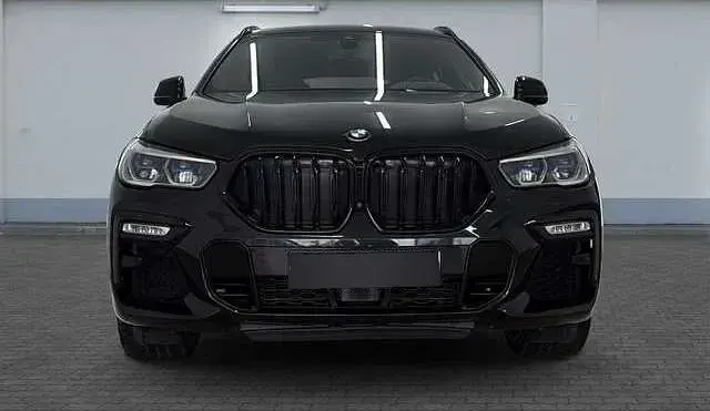 Gebraucht BMW X6 M50 Shadowline 400 PS (294 kW) 2020 Schwarz metallic SUV