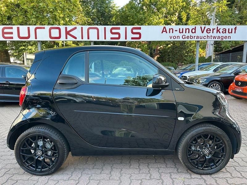 Schwarz Gebraucht 2019 Smart ForTwo Coupé Prime Kleinwagen | 22.900 € - Bild 1/4