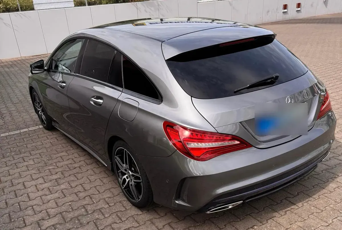 Gebraucht Mercedes CLA200 156 PS (114 kW) 2019 Grau Coupé