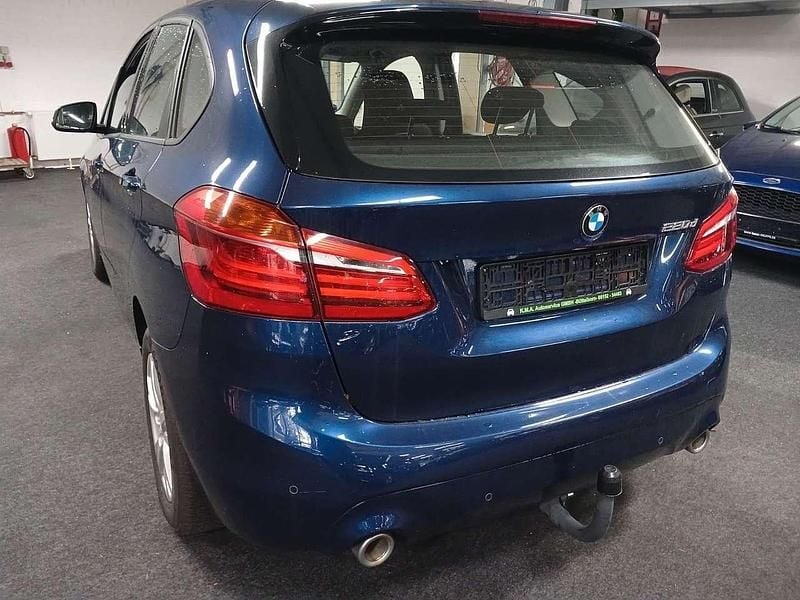 Gebraucht BMW 220 Advantage 190 PS (139 kW) 2019 Blau Kombi