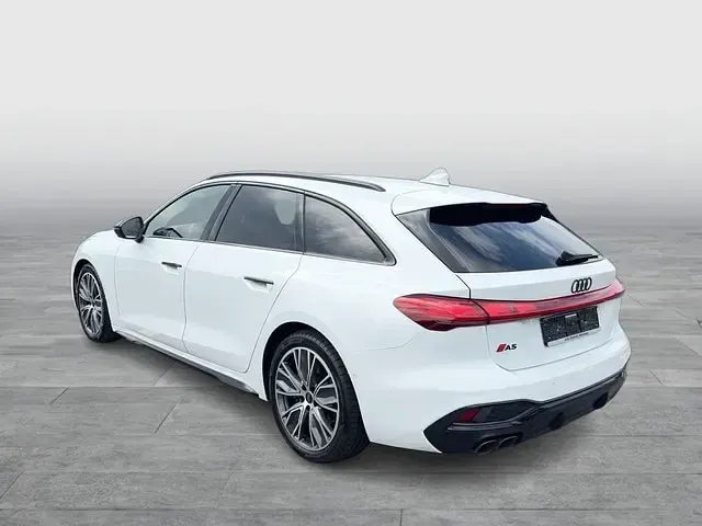 Gebraucht Audi A5 Ambiente 204 PS (150 kW) 2024 Gletscherweiß metallic Kombi