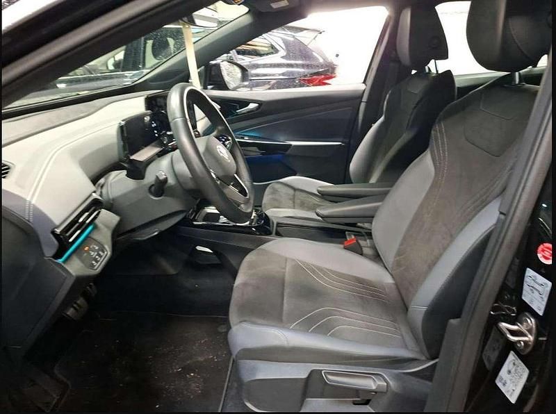 Gebraucht VW ID.5 Pro 127 kW (174 PS) 2023 Grenadillschwarz metallic SUV