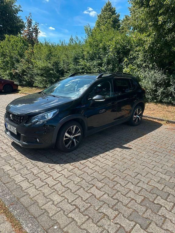 Schwarz Gebraucht 2018 Peugeot 2008 GT-line SUV | 13.160 € (Etwas zu teuer) - Bild 1/4