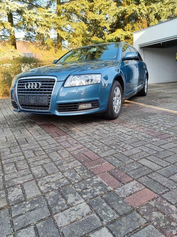 Gebraucht Audi A6 Sport 170 PS (125 kW) 2011 Blau Kombi