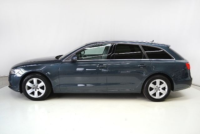 Gebraucht Audi A6 Design 204 PS (150 kW) 2013 Blau metallic Kombi