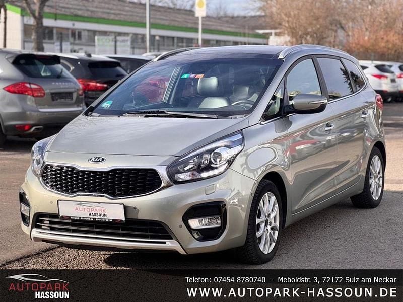 Celestialsilber met. Gebraucht 2017 Kia Carens Spirit Van / Kleinbus | 6.999 € (Superpreis) - Bild 1/4